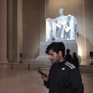 Meet your Posher, Syed